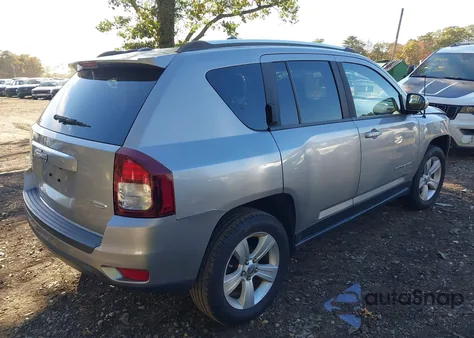2014 Jeep Compass Latitude из США, поврежденный, VIN 1C4NJDEB4ED760694
